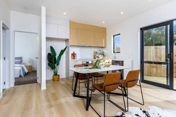 11b Elizabeth Drive West Harbour_21