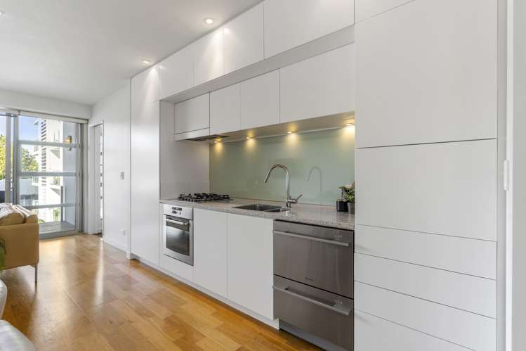 303/19 Surrey Crescent Grey Lynn_5