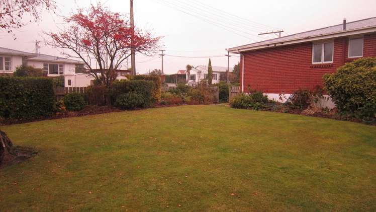 55 Lewin Street Balclutha_15