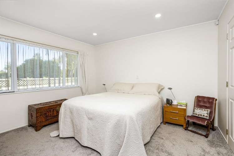 69A Lakeside Drive Orewa_16