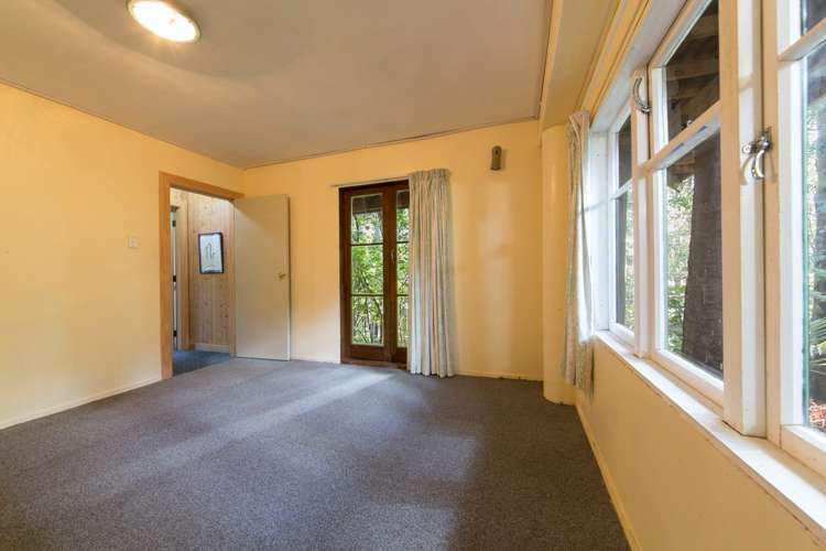 37 Kauri Point Road Laingholm_11