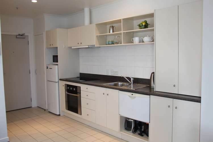 13i/1 Emily Place Auckland Central_5