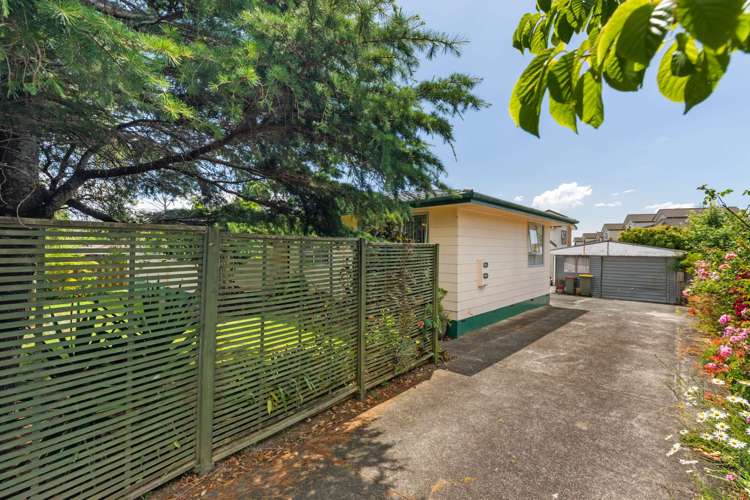 22 Glynnbrooke Street Te Atatu South_6