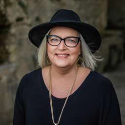 Karen Tippett