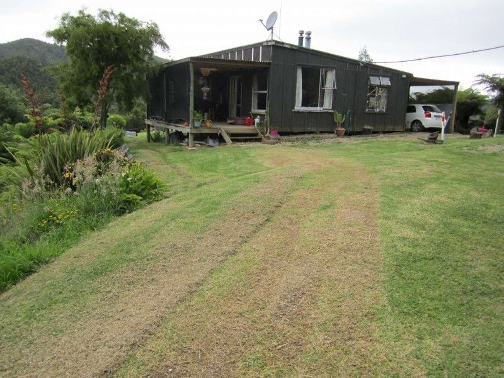 1661b The 309 Road Kaimarama ThamesCoromandel Houses for Sale