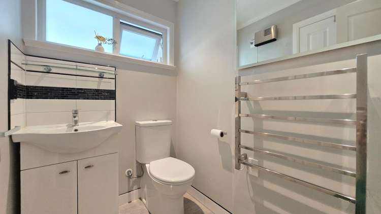  8/31 Tennyson Street Petone_8