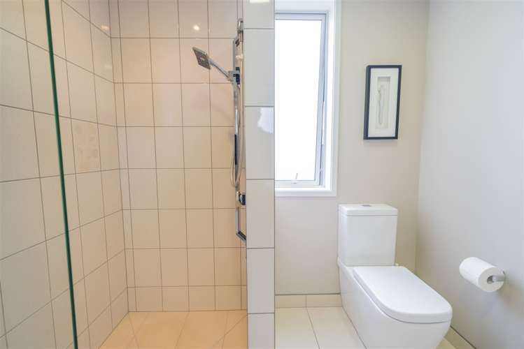 140 Howden Street Te Anau_32