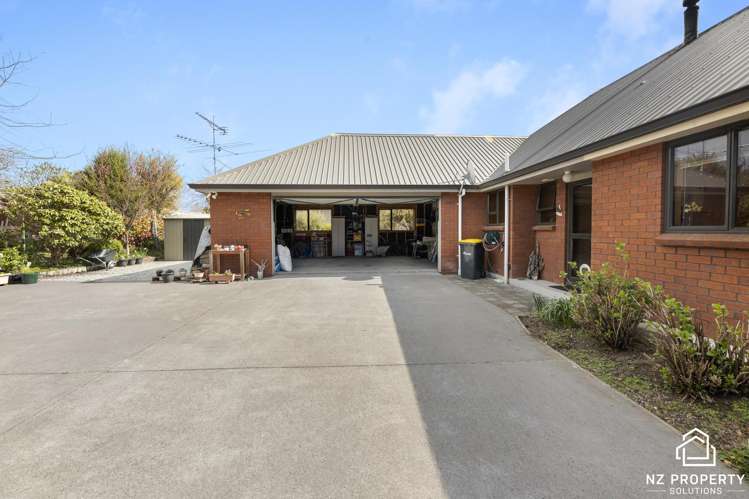 55 Holyhead Street Outram_22