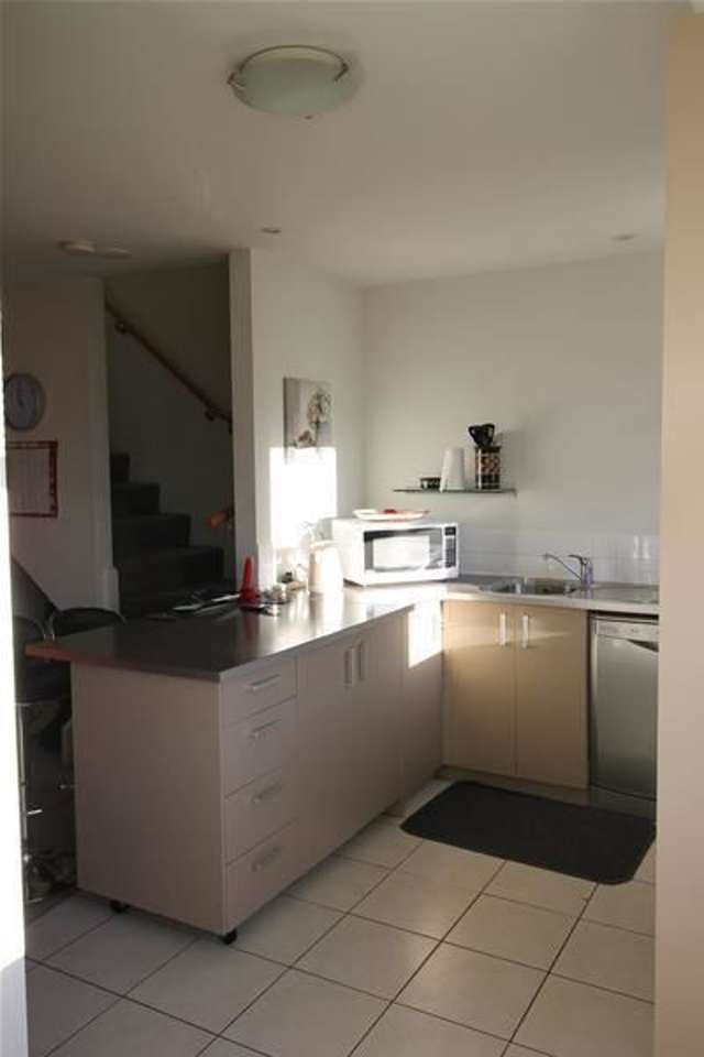 3/30 Oneroa Road East Tamaki_4