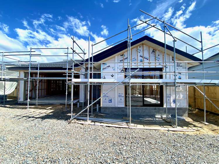 14 Hayley Court Wainui_3