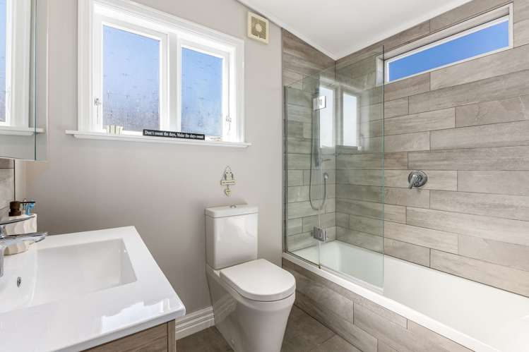 24 Elizabeth Street Moera_13