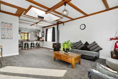 6 Heath Grove_1