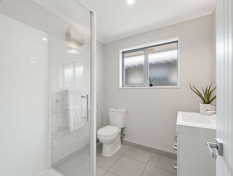 557 Hereford Street Linwood_14