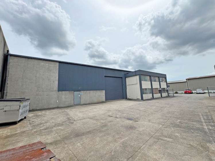 Unit C/136 Cryers Road East Tamaki_9