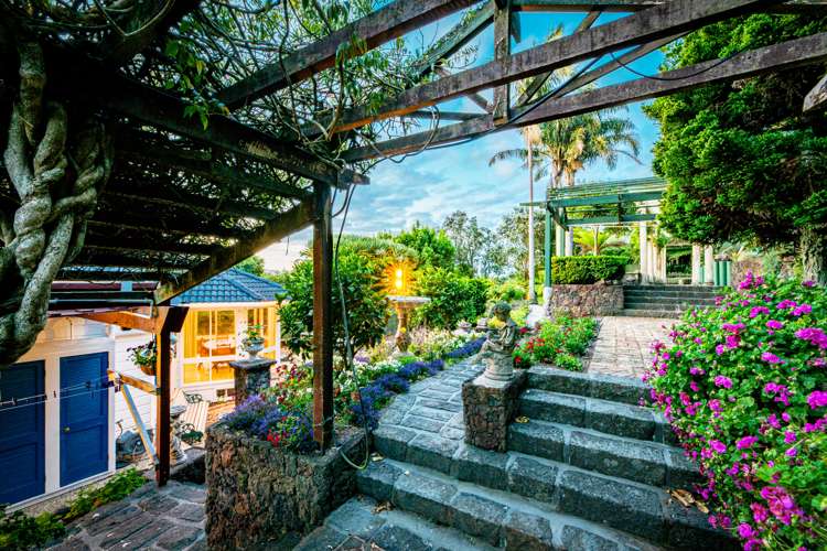 32 Deane Avenue Titirangi_26