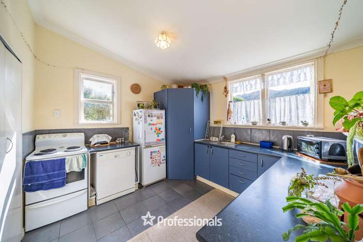 19 Grimsby Grove Wainuiomata_1