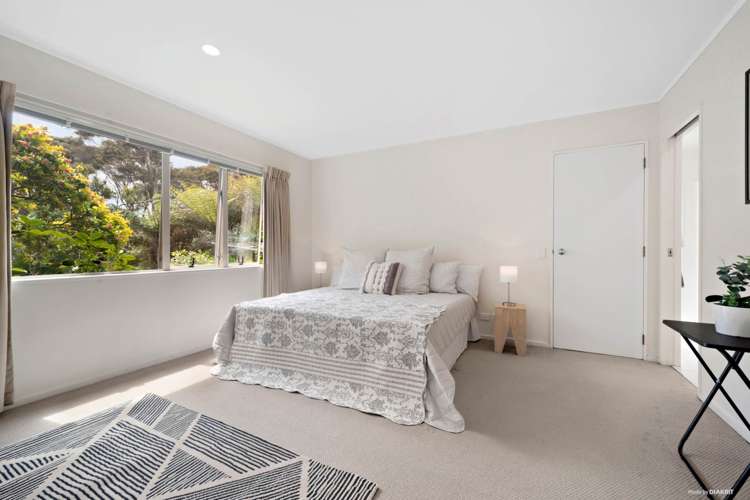 2/111 Seaview Road Glenfield_4