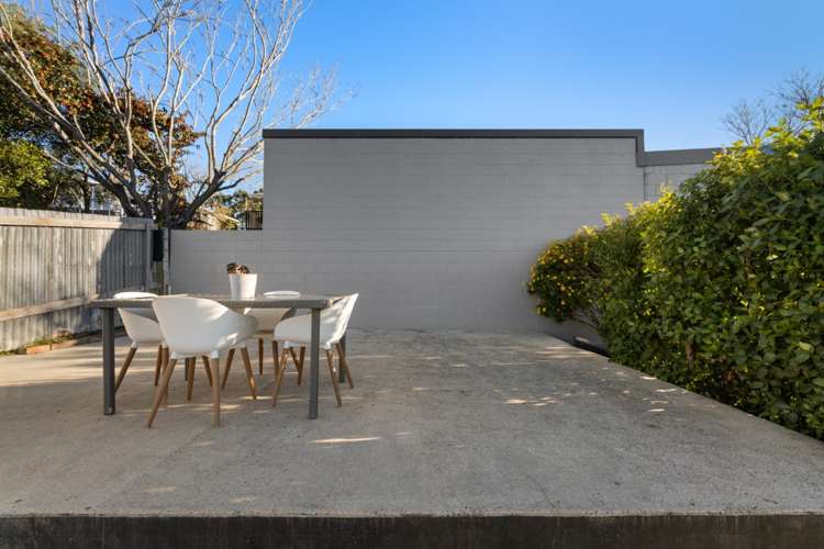 23 Elwyn Crescent Green Island_19