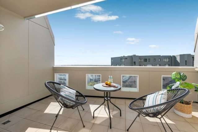 Broadway Newmarket_2