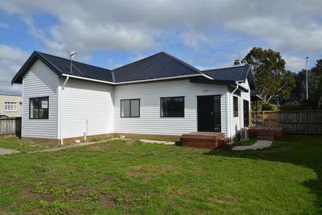 214 Elles Road Strathern_1