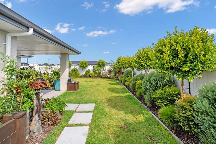 104 Kaurinui Crescent One Tree Point_18