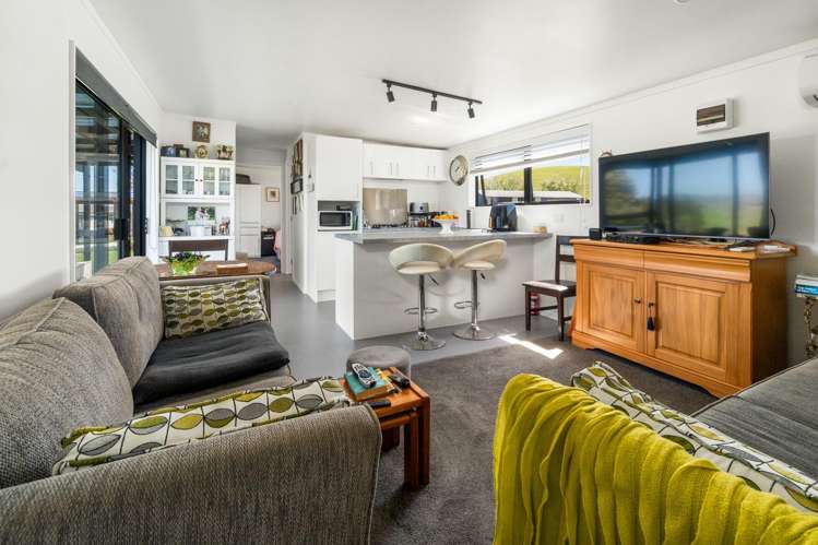 4266 State Highway 10 Taipa_48