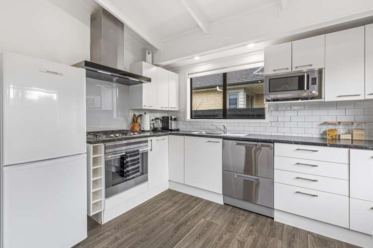 141b Henderson Valley Road Henderson_6