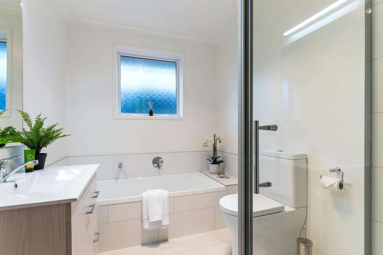 22 Waituarua Drive Takanini_21