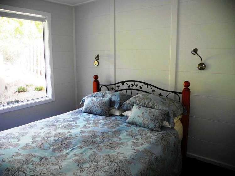 21 Bayview Crescent Duvauchelle_9