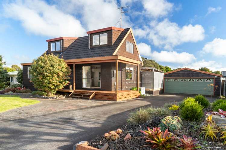 36 Racecourse Road Waiuku_14
