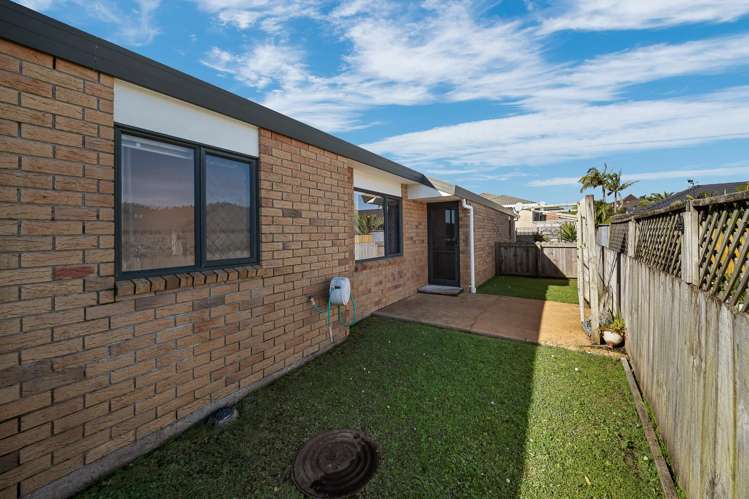 10/169 Sturges Road Henderson_16