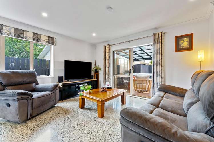 2b Shanley Crescent Waiuku_21