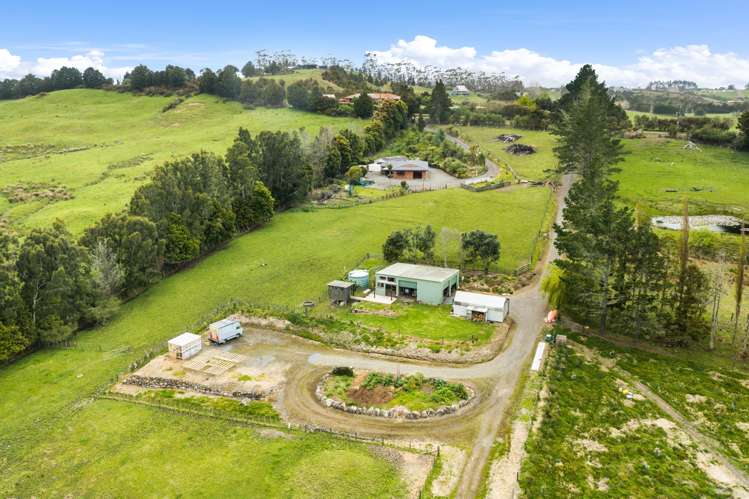 136 Knight Road Ruatangata West_29