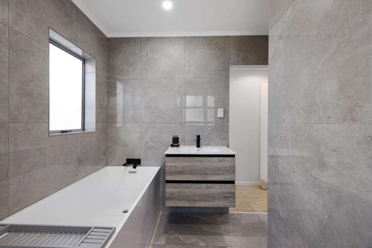 522 Fraser Street Greerton_14