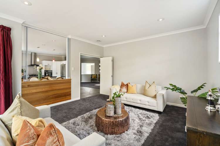 11 English Oak Drive Schnapper Rock_11