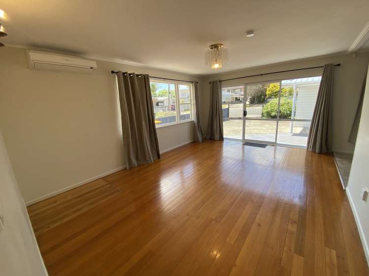 14 Helga Crescent Te Atatu Peninsula_2
