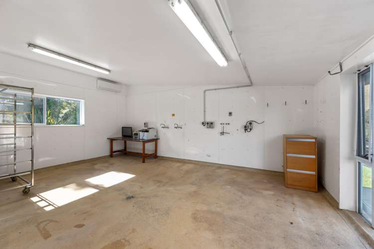 948 Queen Charlotte Drive Linkwater_24