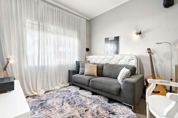 6 Village Place Tuakau_11