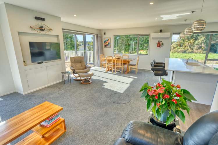 91 Beach Road Ross_19