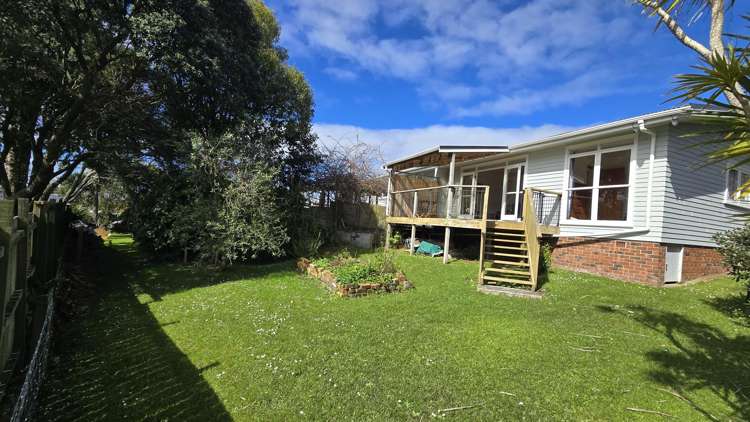 10a Brydon Place New Windsor_14
