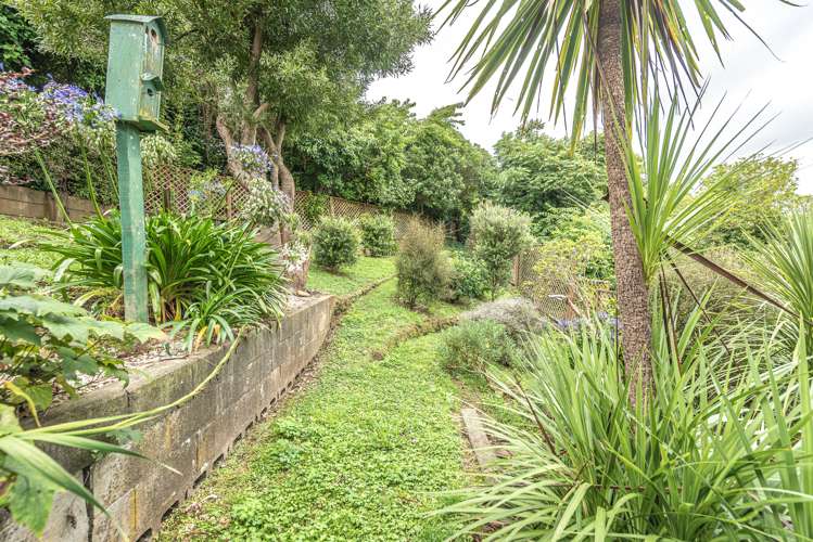 2 Hillside Terrace Saint Johns Hill_21