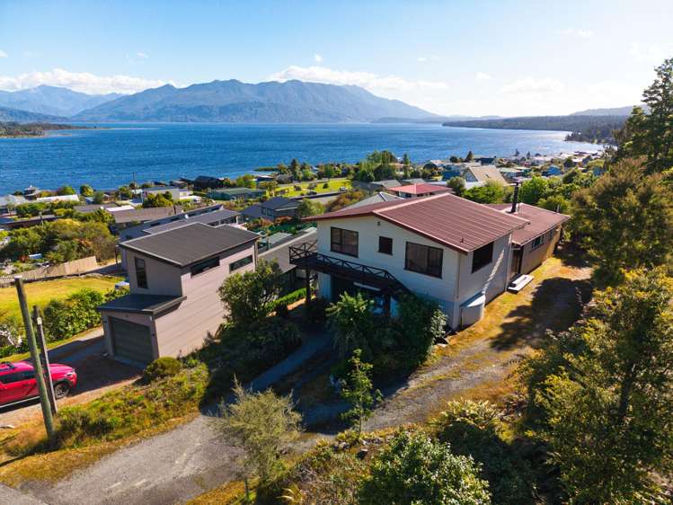 2166 Arnold Valley Road Moana_20