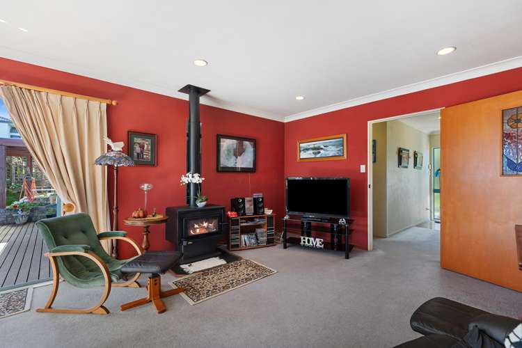 18 Lorrigan Way Welcome Bay_8