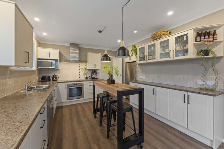 4a Hood Avenue Heretaunga_1