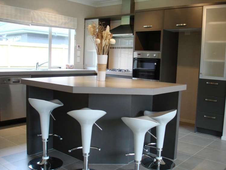 3 Brechin Place Wattle Downs_0