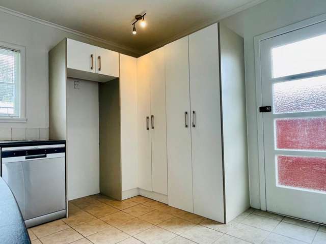 5 Riverview Road New Lynn_2