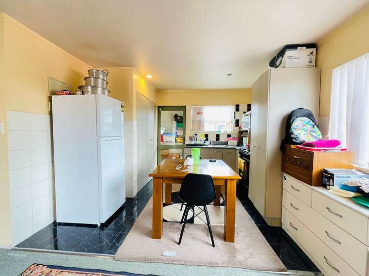 59A Kenderdine Road Papatoetoe Manukau City Houses for Rent One