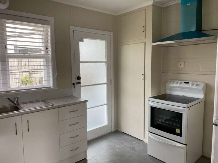 2/296 Ellerslie-Panmure Highway Mount Wellington_6