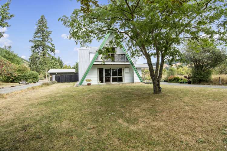 2215 Wakefield-Kohatu Highway_0