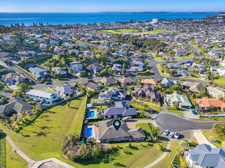 14 Astor Place Orewa_5